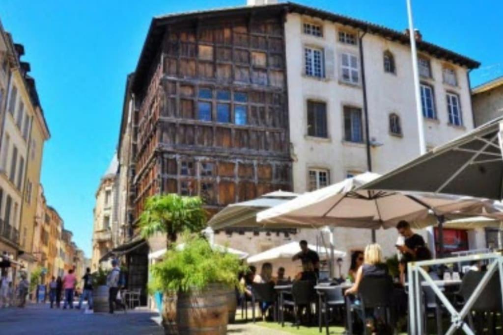 Sejour Detente Au Coeur De Macon Spa,Cine,Bouteille Offerte מראה חיצוני תמונה
